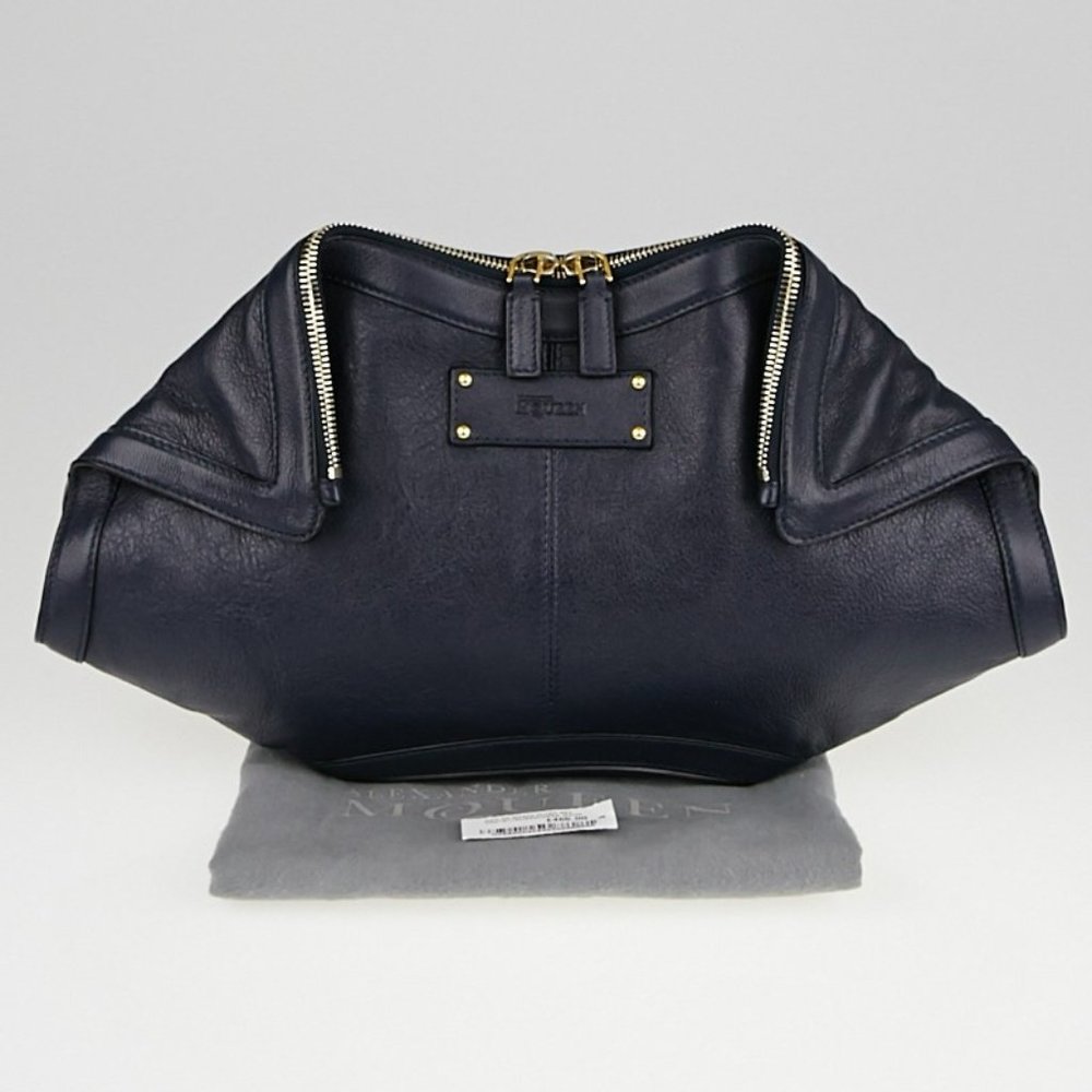 ALEXANDER MCQUEEN Navy Blue Leather De Manta Clutch Bag